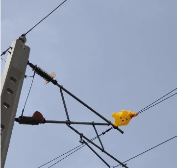 铁路接触网断线的事故发表论文类型